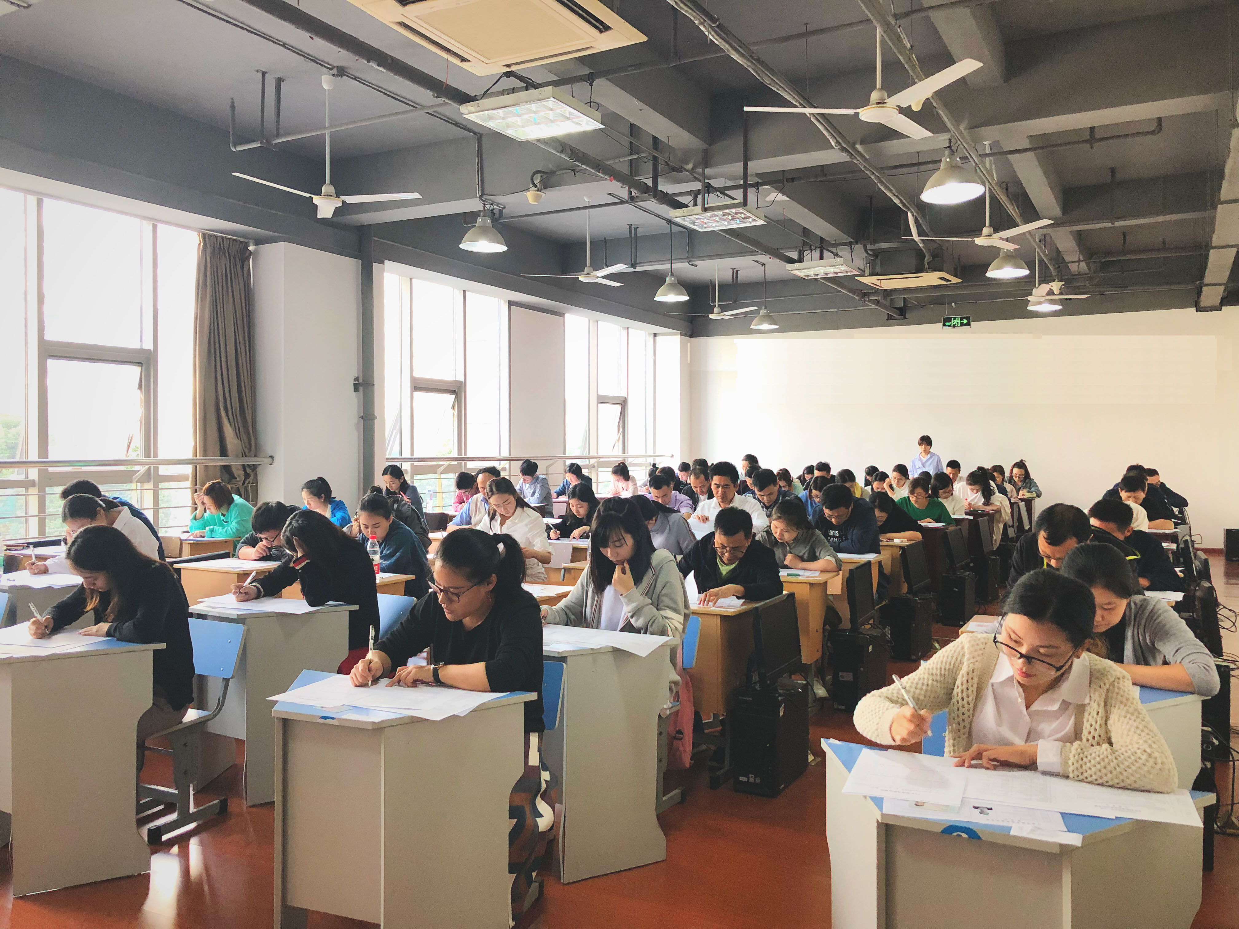 学职学历教育培训学校(武汉校区)