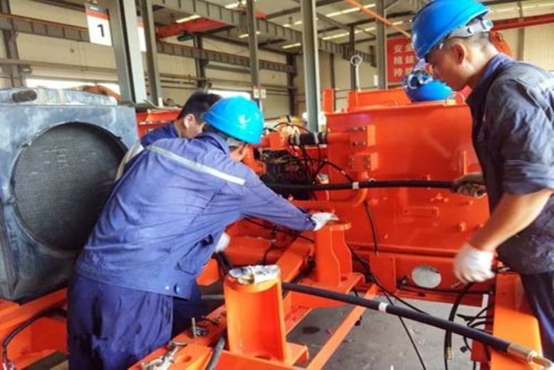 工程机械维修班