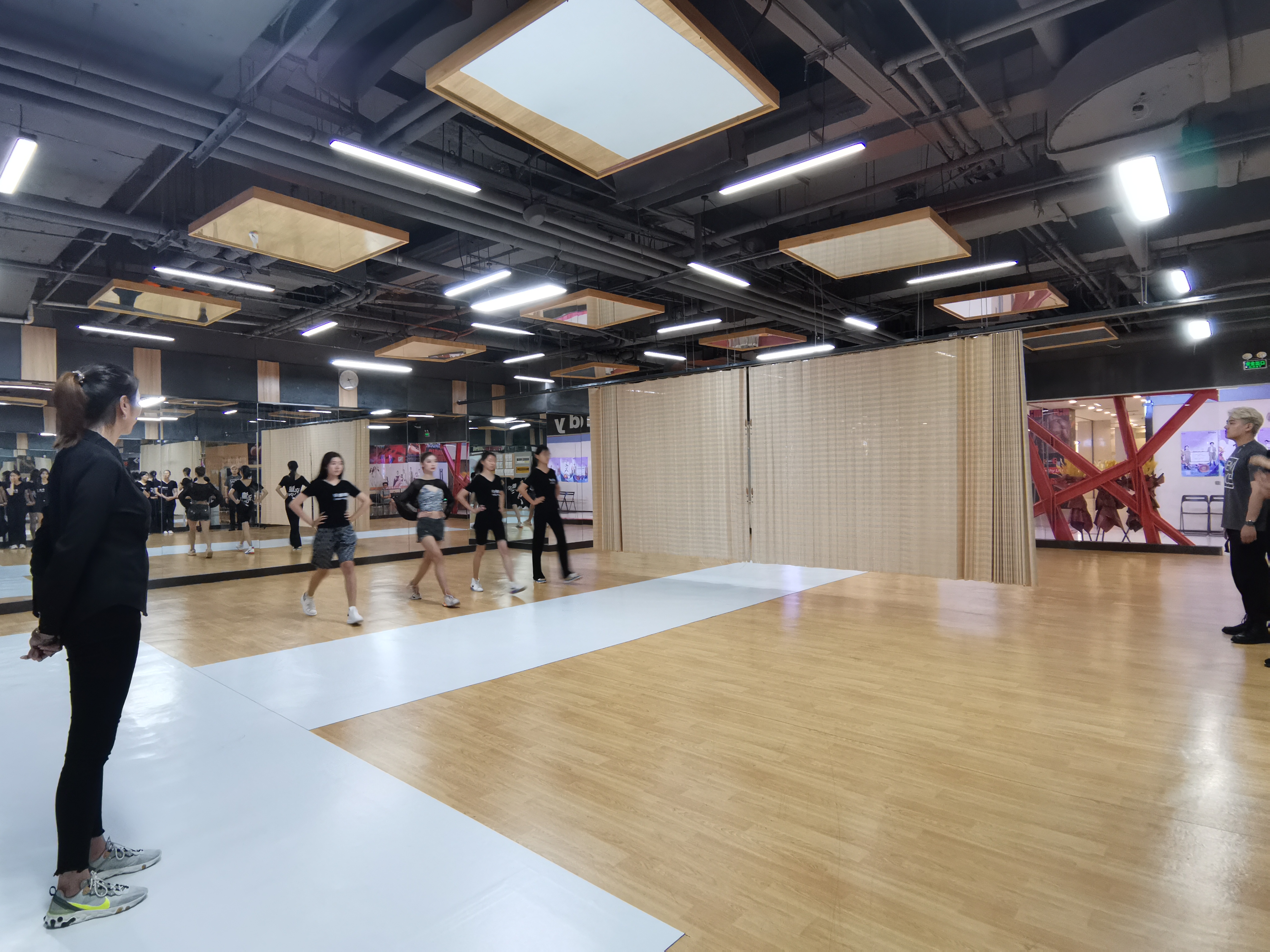 913岁青少年模特培训