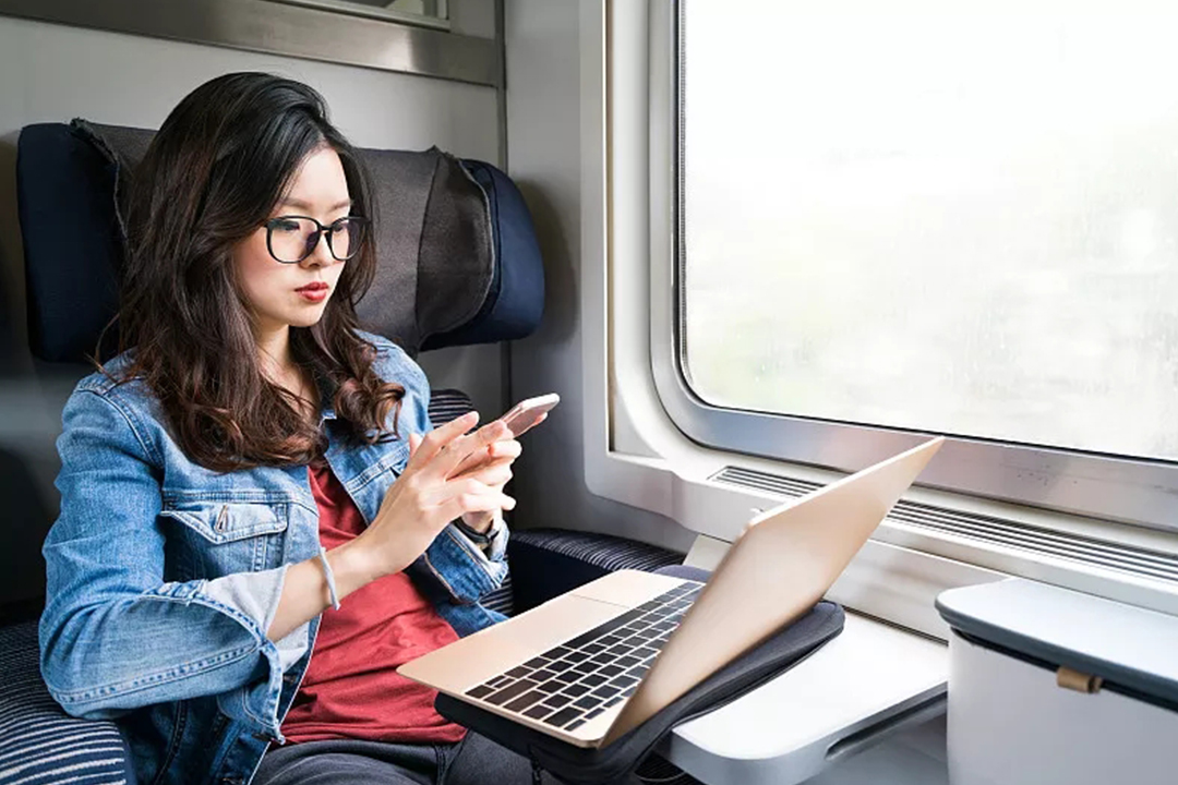 高考准考证坐火车打折吗