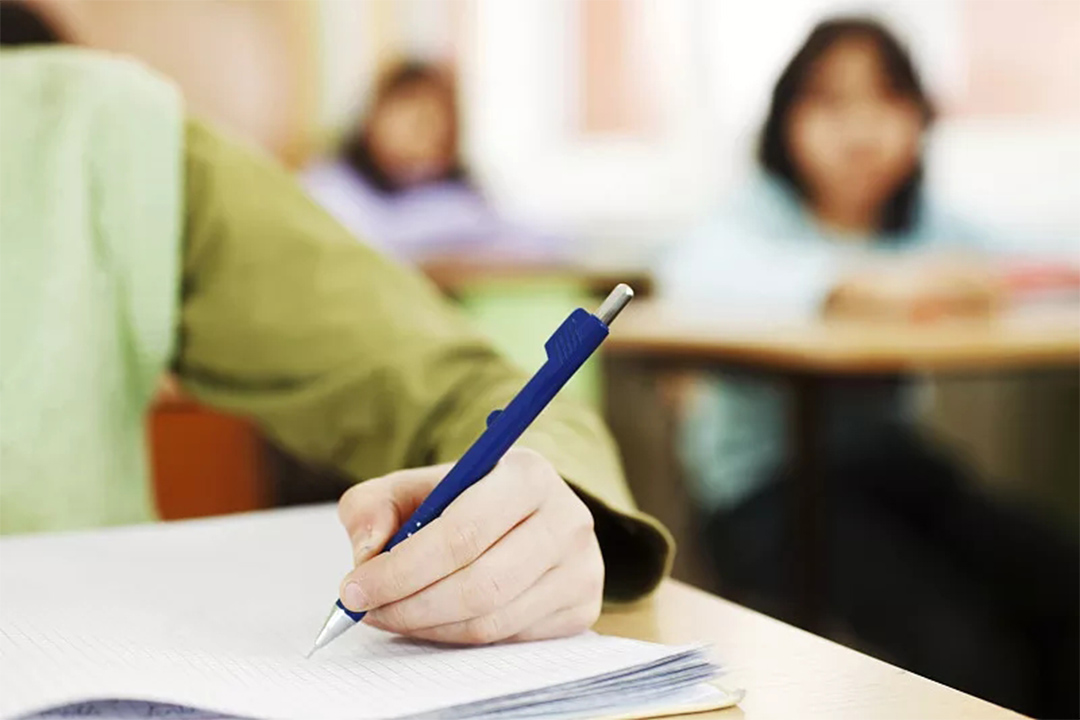 教资挂了一科补考是补一科还是全部