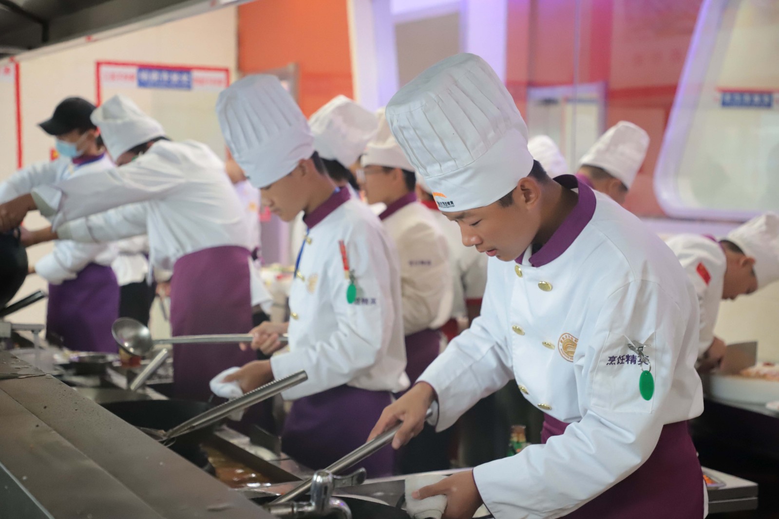 奶茶培训班-山东新东方烹饪学校(菏泽校区)