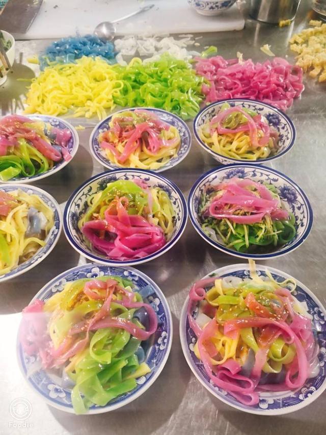 五彩果蔬凉皮做法培训班