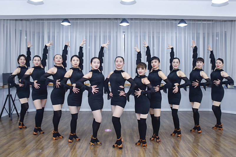 拉丁舞集训体验课