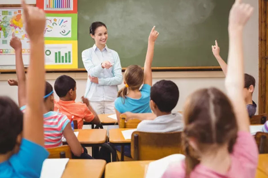 小学教师编制难考吗