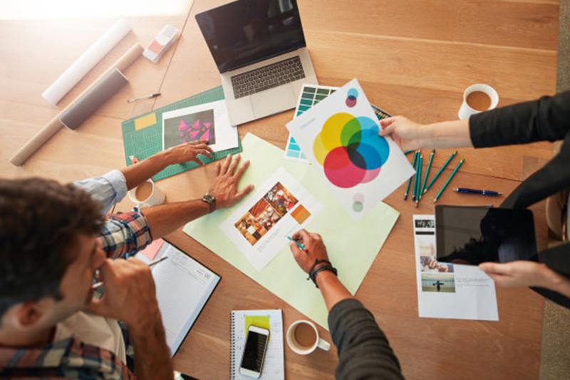 平面设计需要学什么