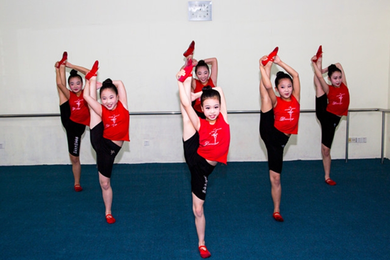 初中生舞蹈班(14-16岁学生)